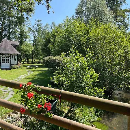 La Sellerie Charmante Au Milieu D'une Ile * Canehan