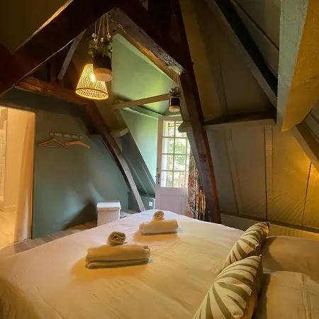 La Sellerie Charmante Au Milieu D'une Ile Dom wakacyjny *