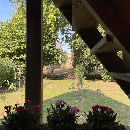 Dom wakacyjny La Sellerie Charmante Au Milieu D'une Ile Canehan